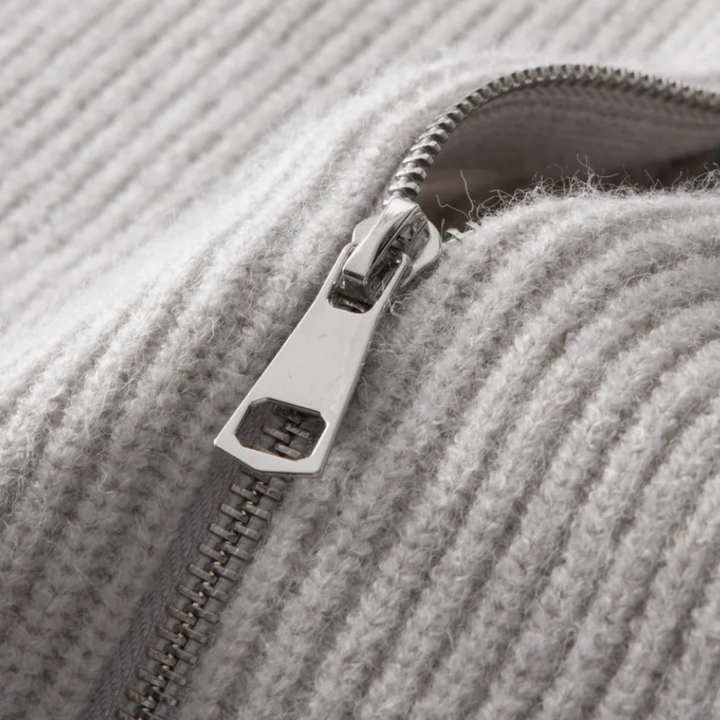 Four Wollstrickjacke